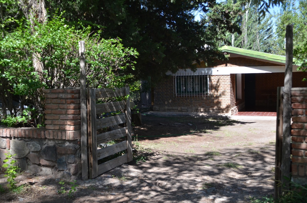 Casa de Fin de Semana en Potrerillos | Ríos Libres Vista panorámica desde chalet en Potrerillos